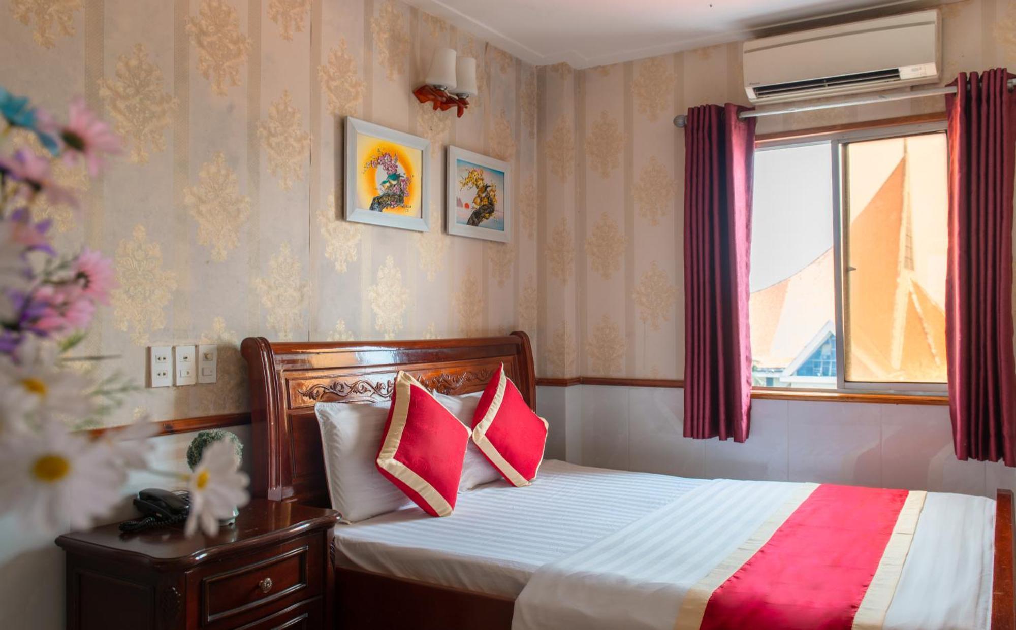 Hotel Nhu Y 2 ホーチミン市 エクステリア 写真