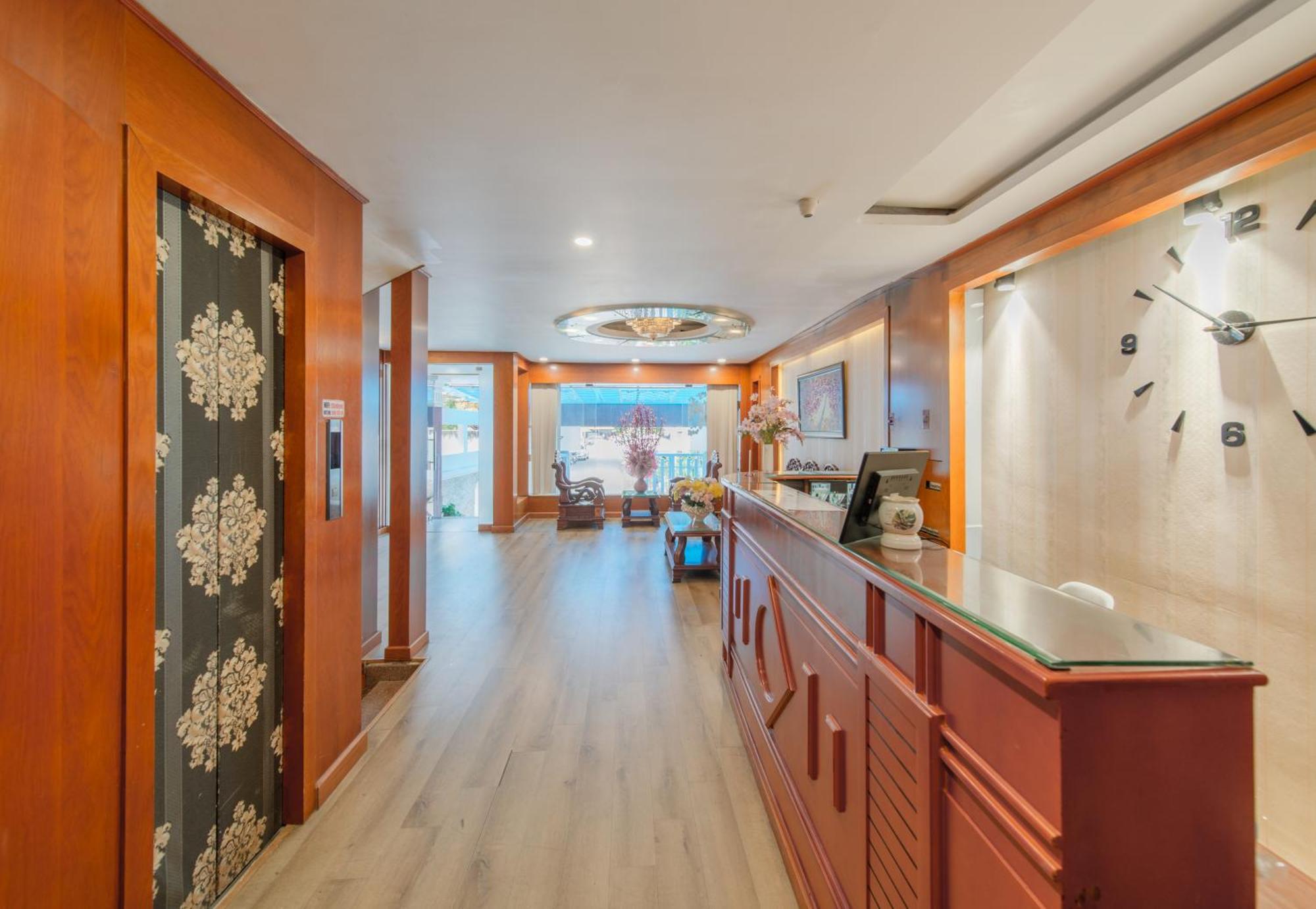 Hotel Nhu Y 2 ホーチミン市 エクステリア 写真